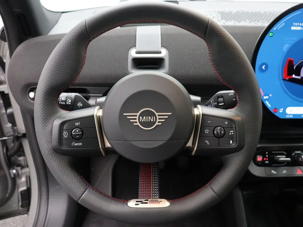 Mini Aceman John Cooper Works + M Pakket uit 2026, foto 14
