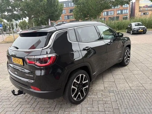 Jeep Compass 1.3T Longitude uit 2021, foto 4