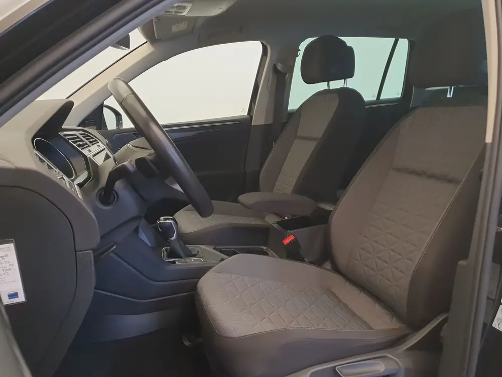 Volkswagen Tiguan 1.5 TSI 150pk DSG/AUT Life Business Wegkla uit 2021, foto 20