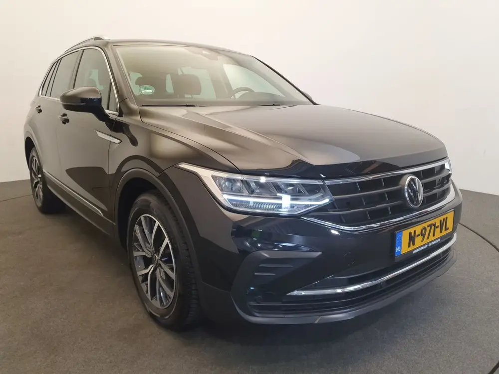 Volkswagen Tiguan 1.5 TSI 150pk DSG/AUT Life Business Wegkla uit 2021, foto 5