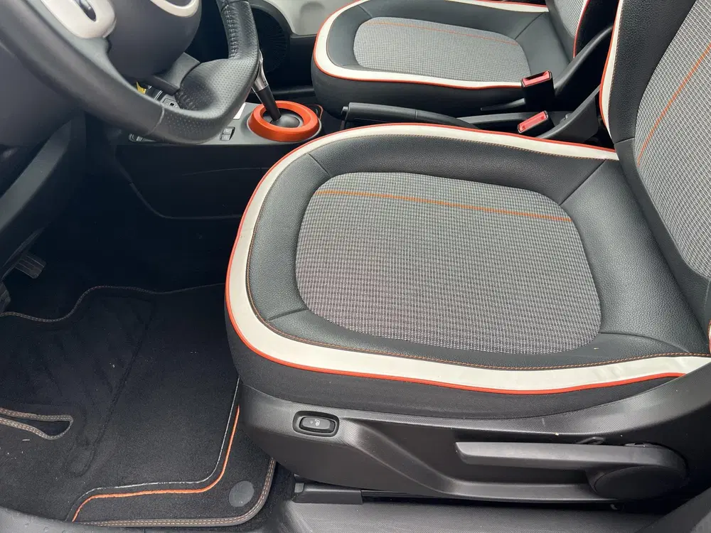 Renault Twingo R80 Série Limitée Vibes uit 2021, foto 19