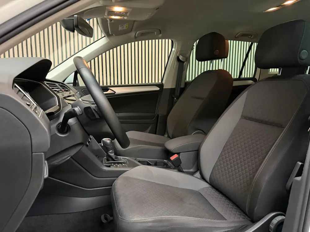 Volkswagen Tiguan 1.5 TSI ACT R-Line 2019 DSG LED VIRTUAL KE uit 2019, foto 12