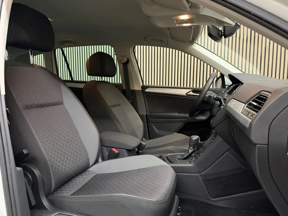 Volkswagen Tiguan 1.5 TSI ACT R-Line 2019 DSG LED VIRTUAL KE uit 2019, foto 14