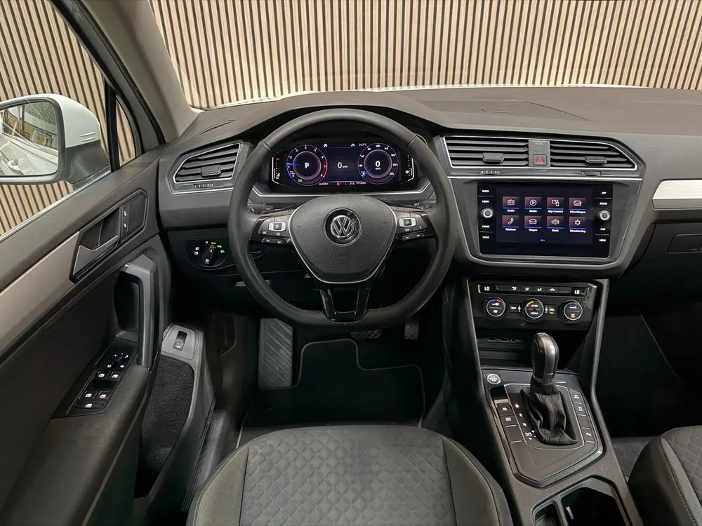 Volkswagen Tiguan 1.5 TSI ACT R-Line 2019 DSG LED VIRTUAL KE uit 2019, foto 16