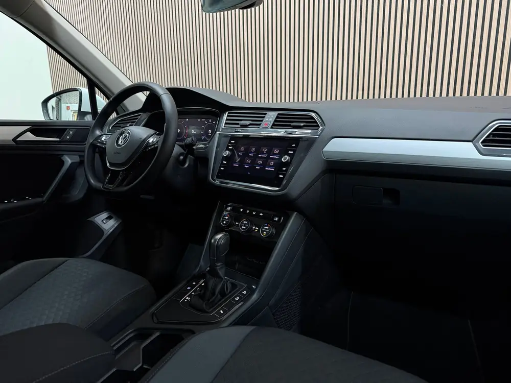 Volkswagen Tiguan 1.5 TSI ACT R-Line 2019 DSG LED VIRTUAL KE uit 2019, foto 20