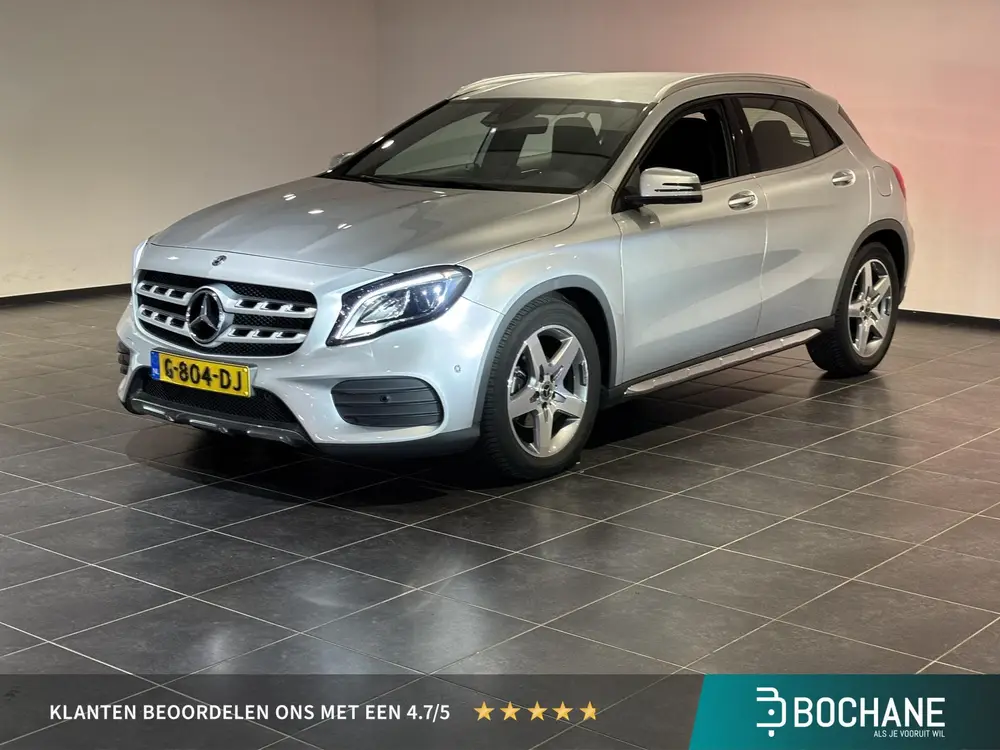 Mercedes-Benz GLA 180 AMG Line Navigatie uit 2019