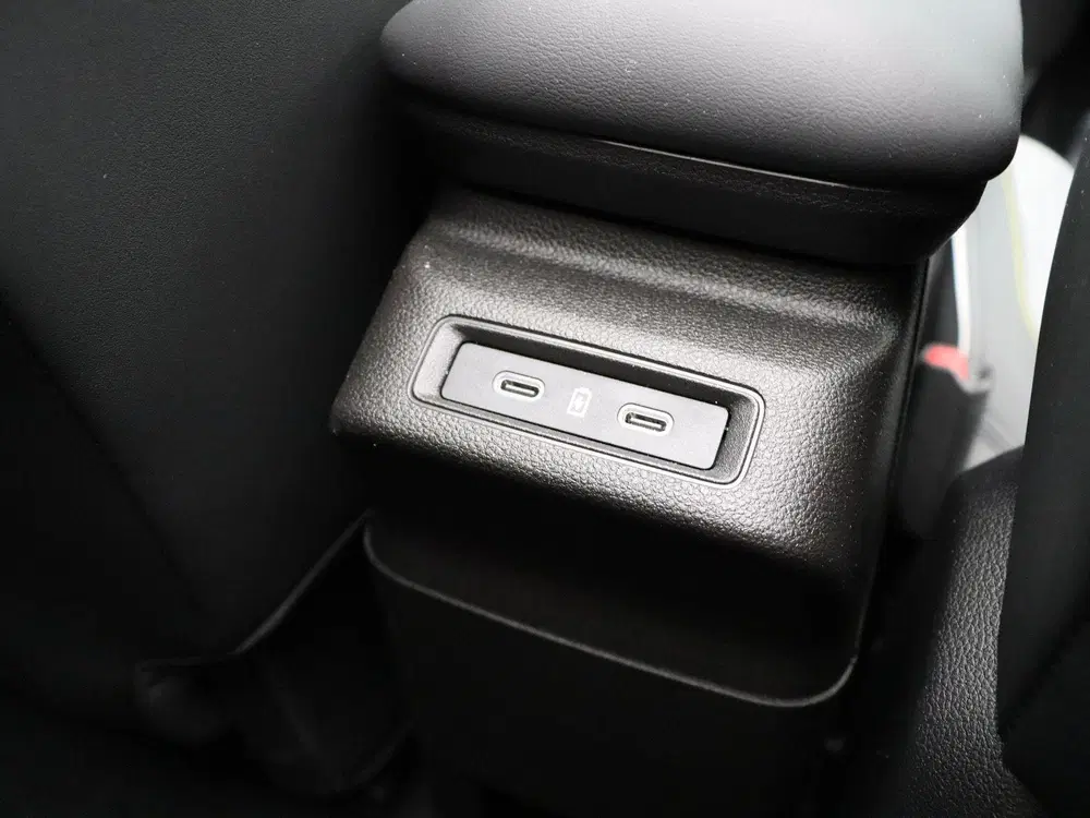 Renault 4 comfort range iconic 52 kWh uit 2026, foto 4