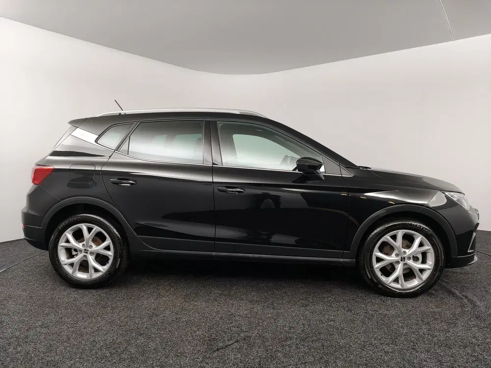 SEAT Arona 1.0 EcoTSI FR Business Connect uit 2025, foto 17