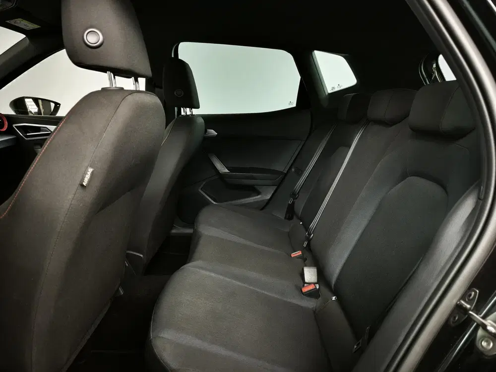 SEAT Arona 1.0 EcoTSI FR Business Connect uit 2025, foto 8
