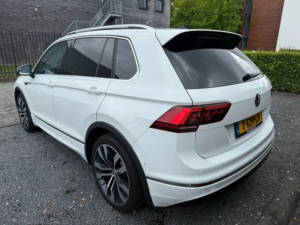 Volkswagen Tiguan 1.5 TSI ACT Highline Business R uit 2019, foto 18