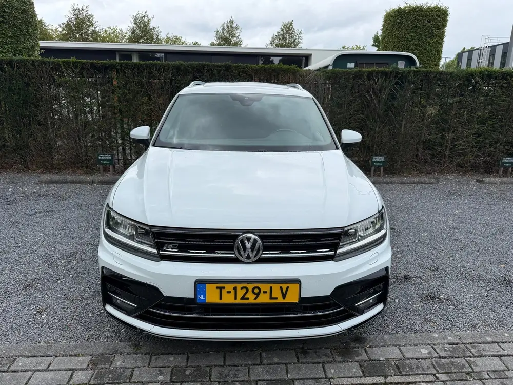 Volkswagen Tiguan 1.5 TSI ACT Highline Business R uit 2019, foto 2