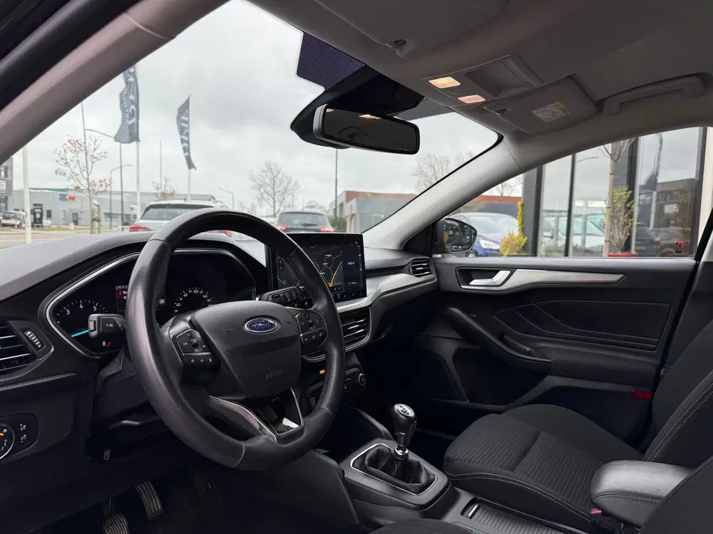 Ford Focus 1.0 EcoBoost HYBRID Titanium uit 2024, foto 7