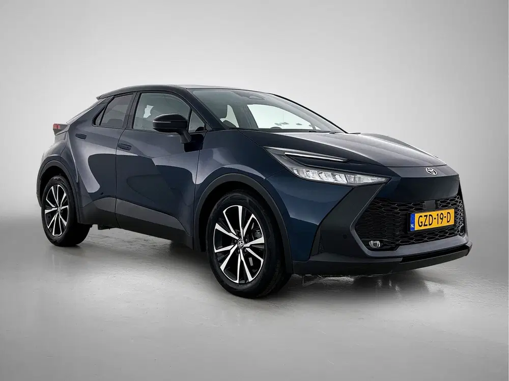 Toyota C-Hr 1.8 Hybrid 140 Dynamic uit 2025, foto 12