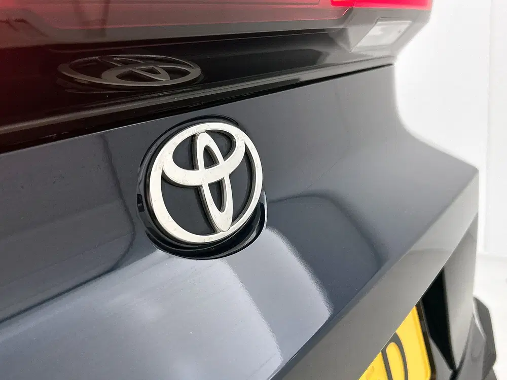 Toyota C-Hr 1.8 Hybrid 140 Dynamic uit 2025, foto 18