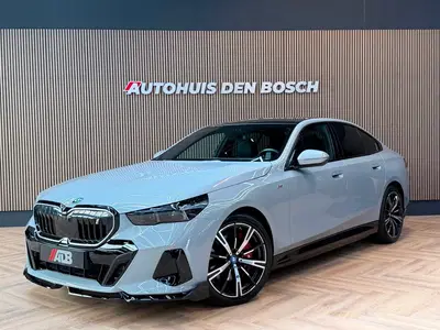 BMW i5 EDrive40 84 kWh M Sport uit 2024