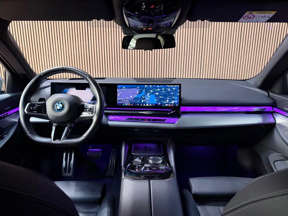 BMW i5 EDrive40 84 kWh M Sport uit 2024, foto 12