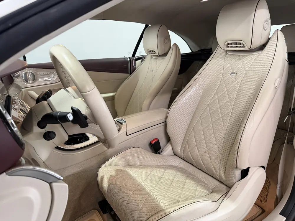 Mercedes-Benz E-Klasse 300 Premium Plus uit 2019, foto 3