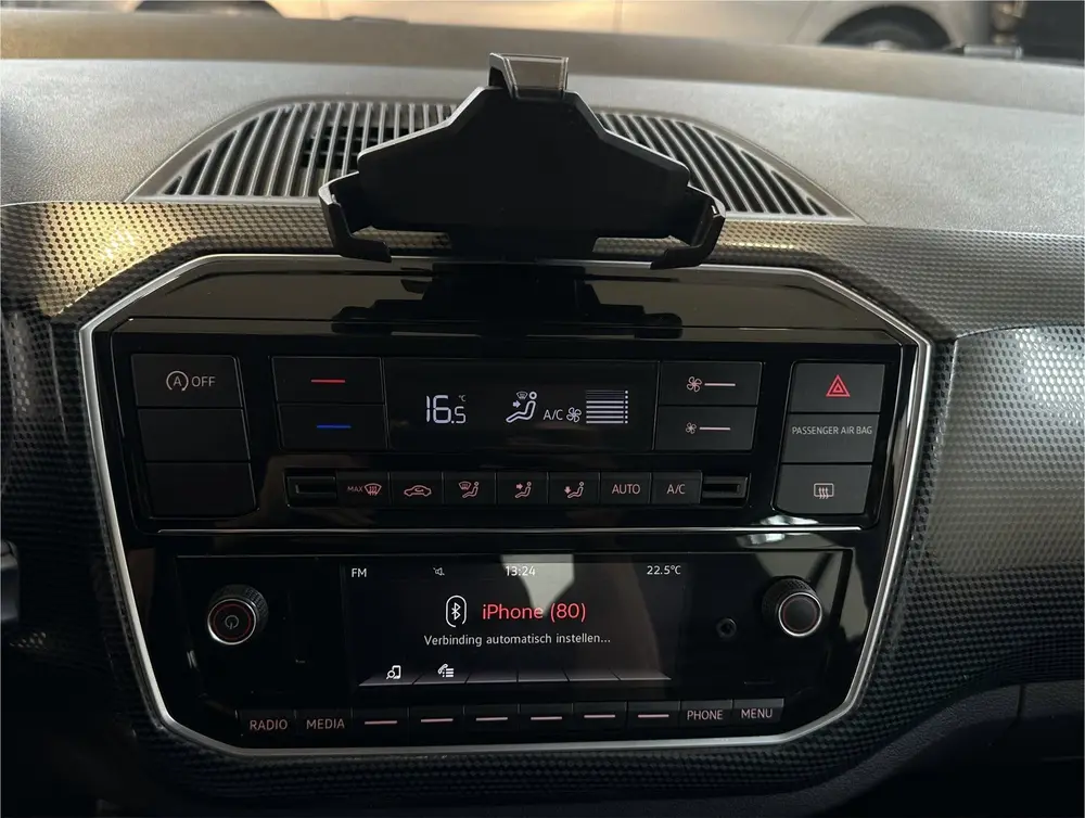 Volkswagen Up! 1.0 BMT move up! | Airco | Bluetooth | NL | 2 uit 2020, foto 17