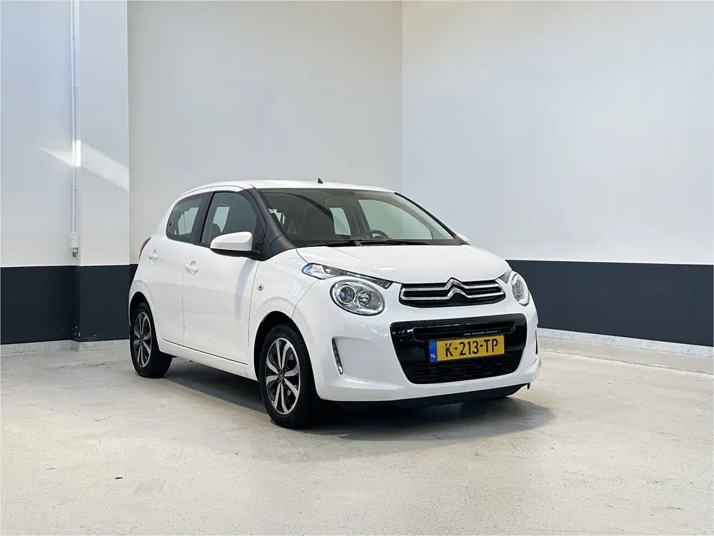 Citroën C1 Citroen C1 1.0 VTi Shine uit 2021