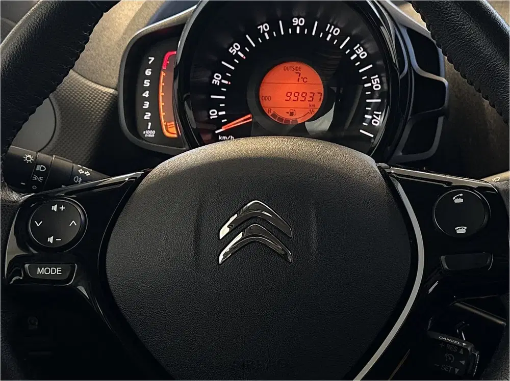Citroën C1 Citroen C1 1.0 VTi Shine uit 2021, foto 10