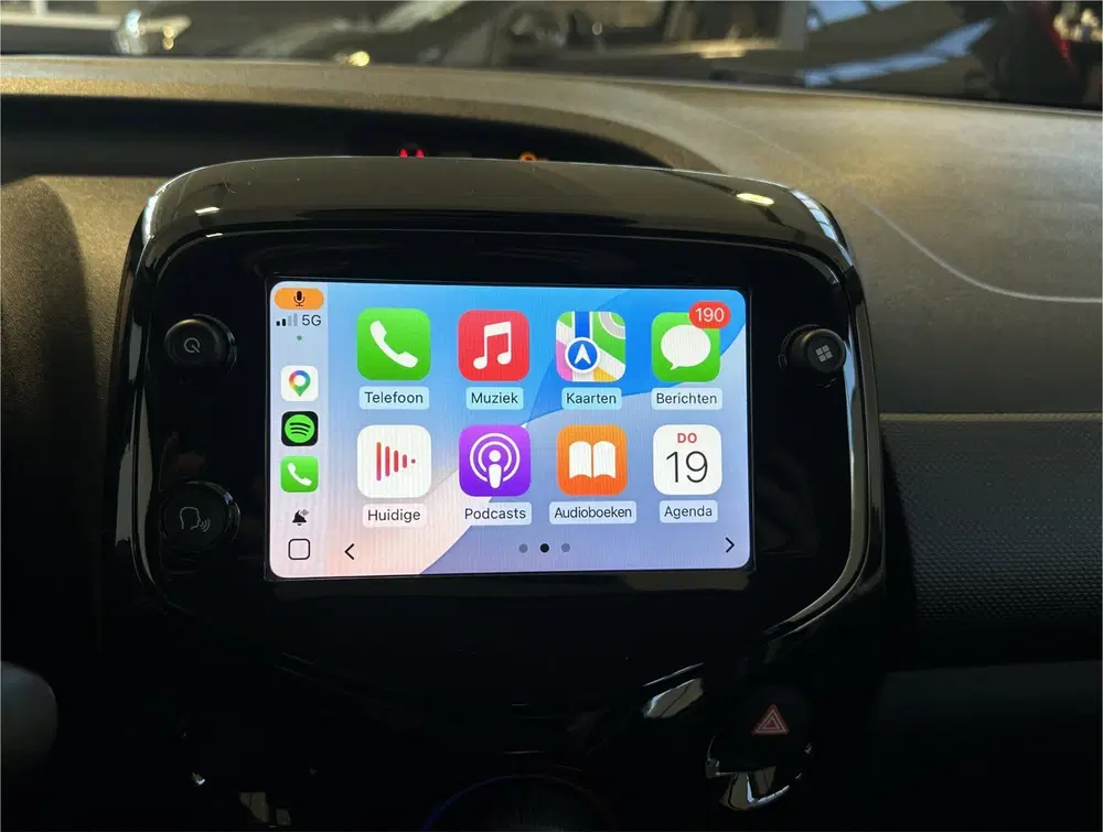 Citroën C1 Citroen C1 1.0 VTi Shine uit 2021, foto 13
