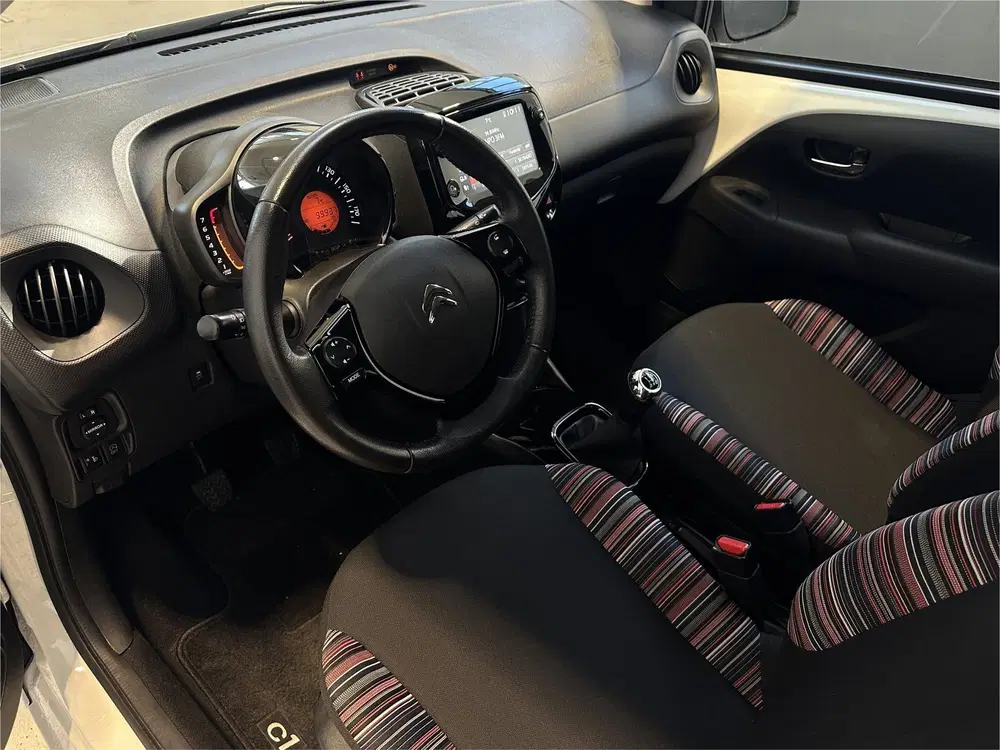 Citroën C1 Citroen C1 1.0 VTi Shine uit 2021, foto 19