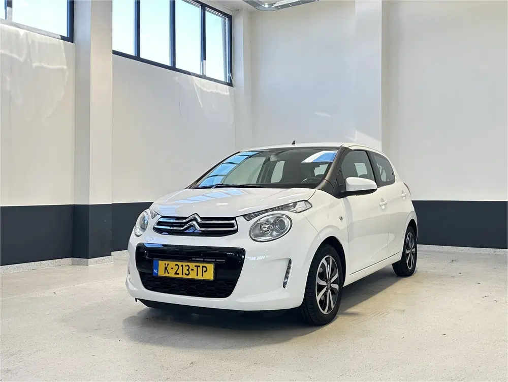 Citroën C1 Citroen C1 1.0 VTi Shine uit 2021, foto 2