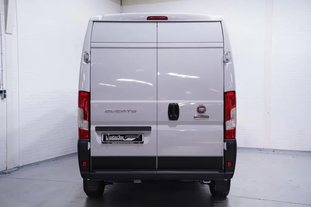 Fiat Ducato 2.2 MultiJet 140 pk L3H2 Black&White Editi uit 2024, foto 9