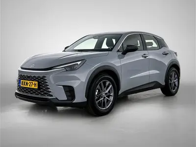 Lexus LBX 2WD uit 2024