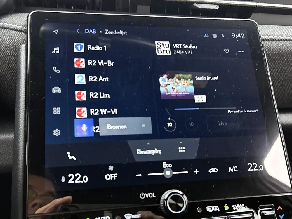 Lexus LBX 2WD uit 2024, foto 7