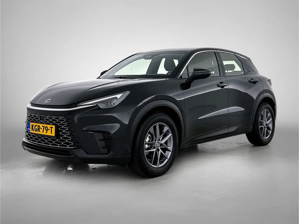 Lexus LBX 2WD uit 2024