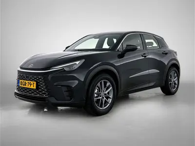 Lexus LBX 2WD uit 2024