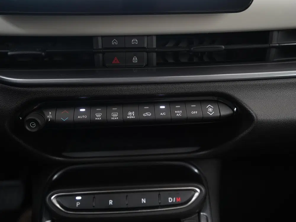 Fiat 600 1.2 Hybrid La Prima uit 2025, foto 12