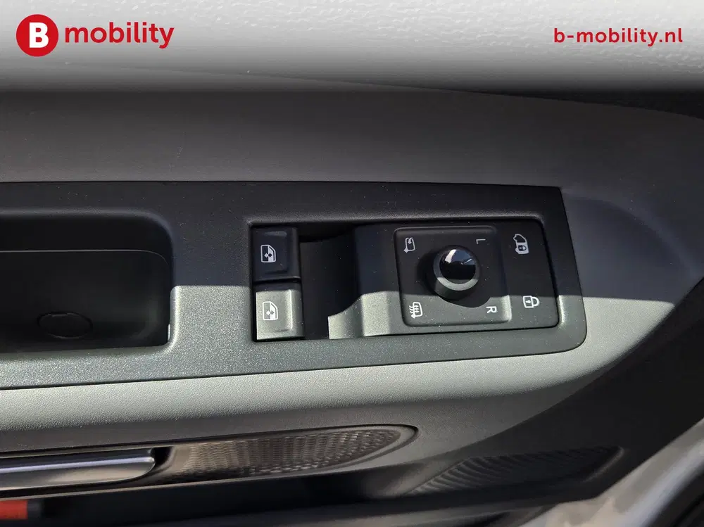 Volkswagen ID. Buzz 77 kWh SOH 97% Trekhaak Imperial B uit 2024, foto 13