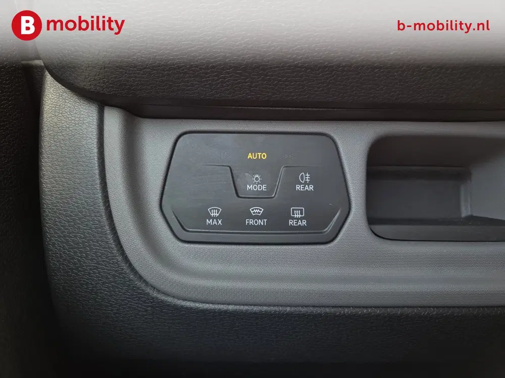 Volkswagen ID. Buzz 77 kWh SOH 97% Trekhaak Imperial B uit 2024, foto 14