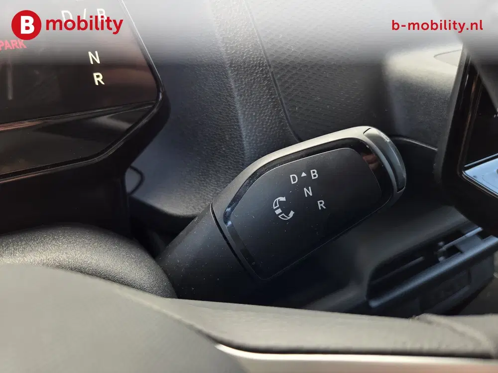 Volkswagen ID. Buzz 77 kWh SOH 97% Trekhaak Imperial B uit 2024, foto 19