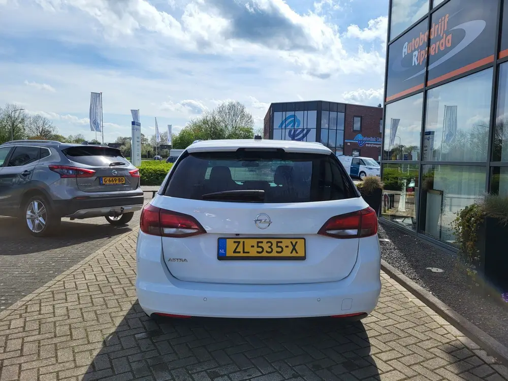 Opel Astra Sports Tourer 1.0 Turbo 120 Jaar Edition uit 2019, foto 6