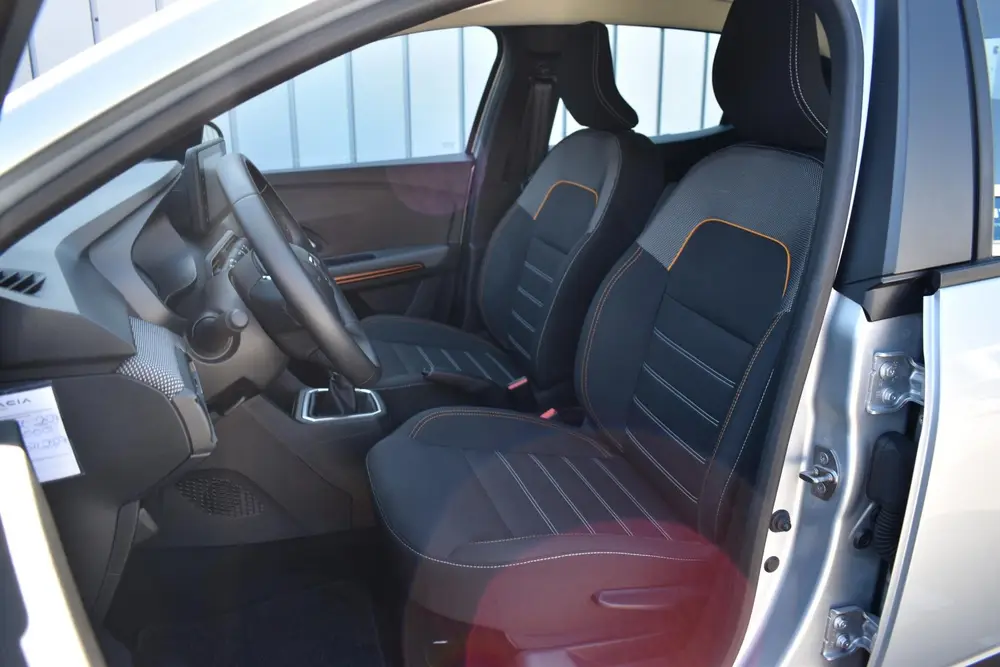Dacia Sandero TCe 100 Bi-Fuel Comfort uit 2022, foto 10
