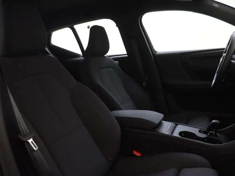 Volvo EX40 Extended Plus 82 kWh uit 2025, foto 15