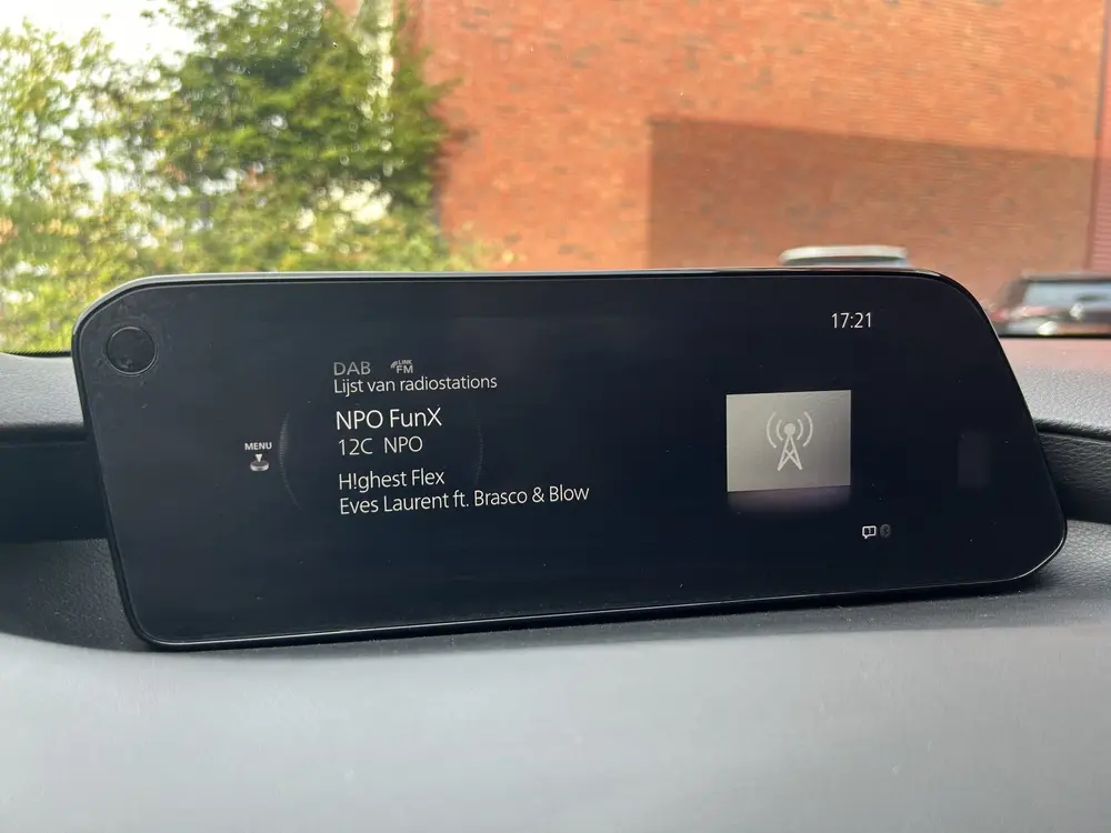 Mazda 3 2.0 e-SkyActiv-X M Hybrid 180PK! Sportive // BOSE PR uit 2019, foto 17