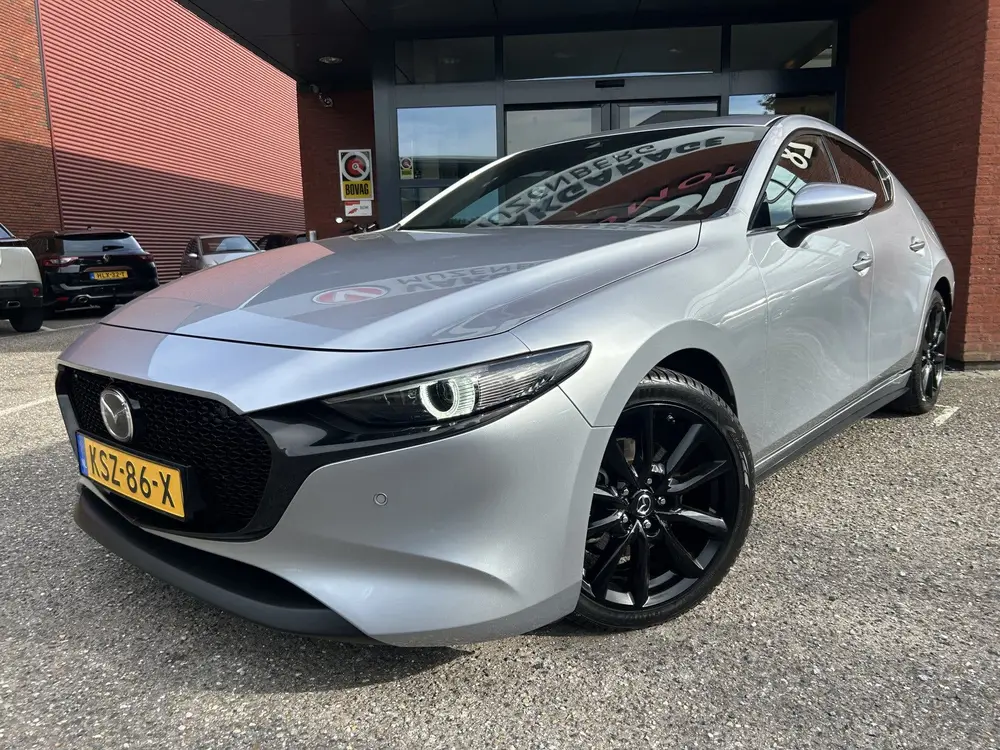 Mazda 3 2.0 e-SkyActiv-X M Hybrid 180PK! Sportive // BOSE PR uit 2019, foto 2