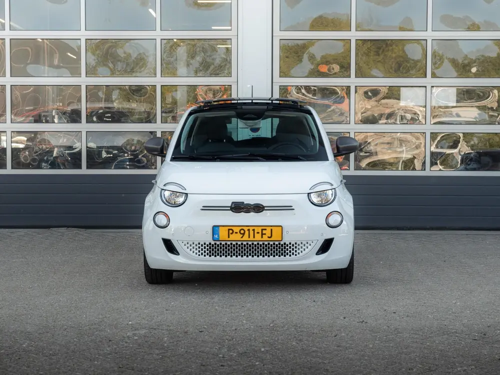 Fiat 500e Icon 42 kWh l SOH 92 uit 2022, foto 2