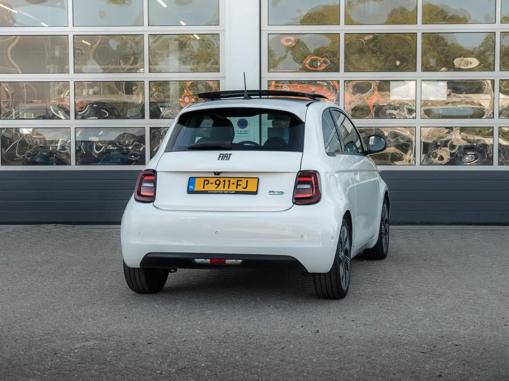 Fiat 500e Icon 42 kWh l SOH 92 uit 2022, foto 5