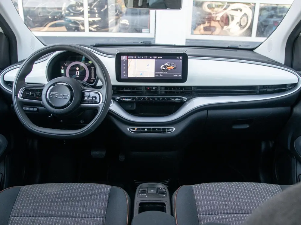 Fiat 500e Icon 42 kWh l SOH 92 uit 2022, foto 9