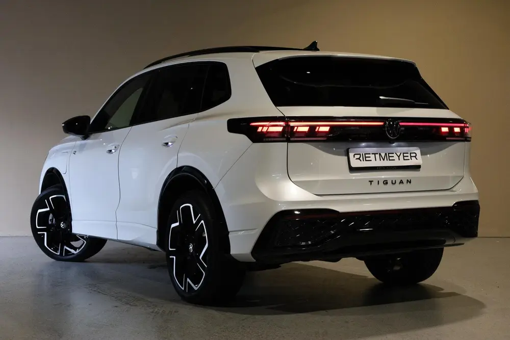 Volkswagen Tiguan 1.5 eHybrid R-Line Edition |Pano |Leder |H uit 2025, foto 10