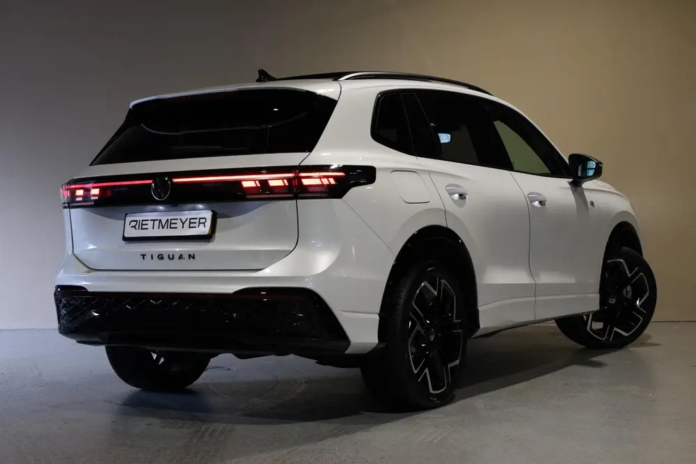 Volkswagen Tiguan 1.5 eHybrid R-Line Edition |Pano |Leder |H uit 2025, foto 13
