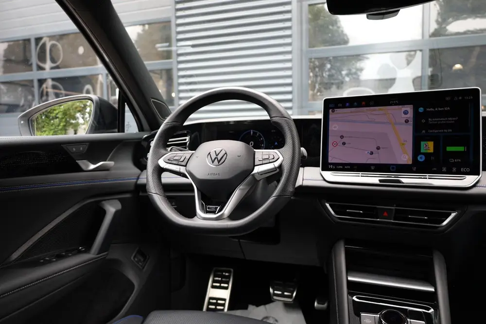 Volkswagen Tiguan 1.5 eHybrid R-Line Edition |Pano |Leder |H uit 2025, foto 16