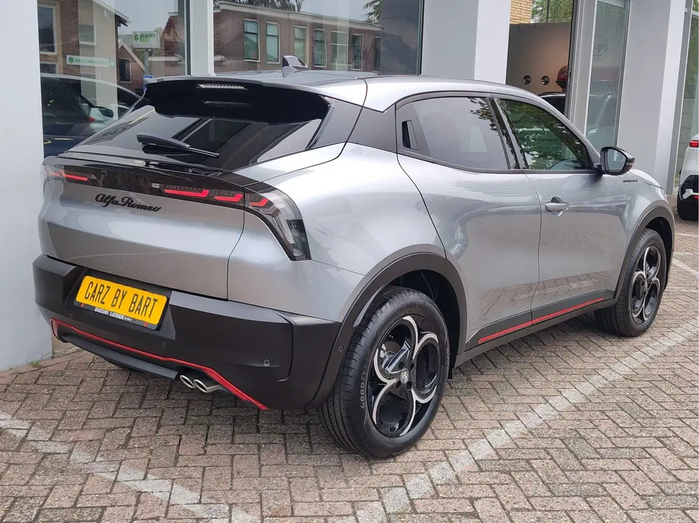 Alfa Romeo Junior 1.2 TURBO HYBRID IBRIDA SPECIALE AUT. Dode uit 2025, foto 5