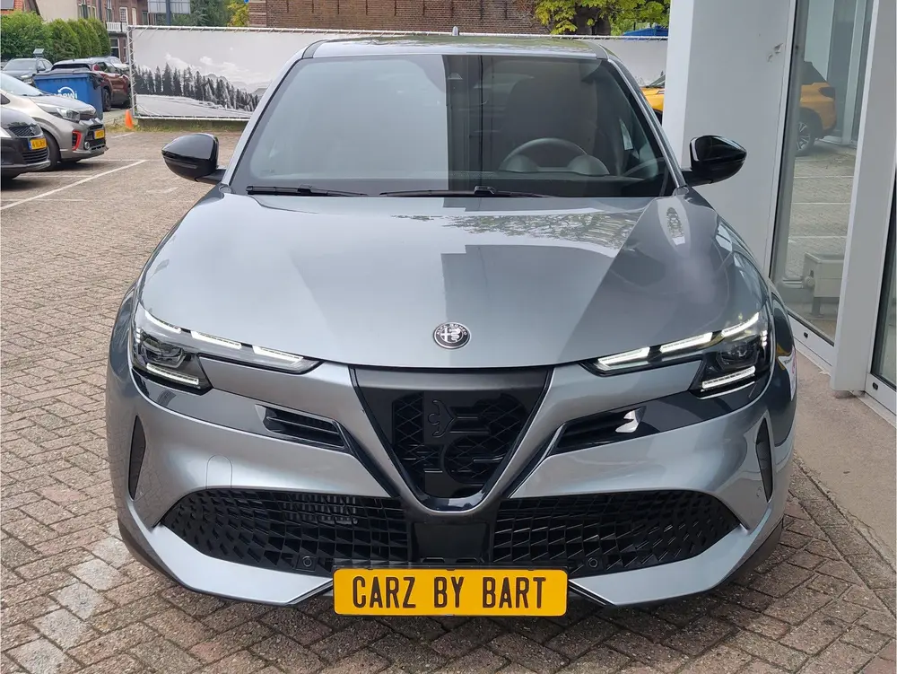 Alfa Romeo Junior 1.2 TURBO HYBRID IBRIDA SPECIALE AUT. Dode uit 2025, foto 8