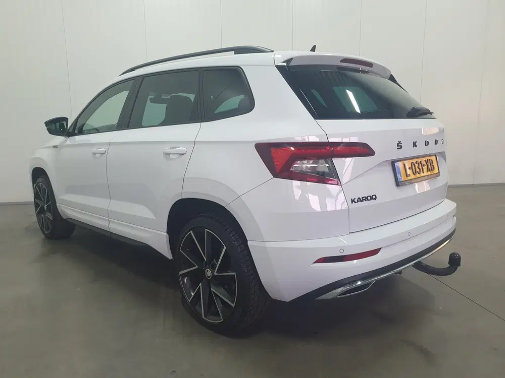 Skoda Karoq 1.5 TSI ACT Sportline Business TREKH uit 2021, foto 19